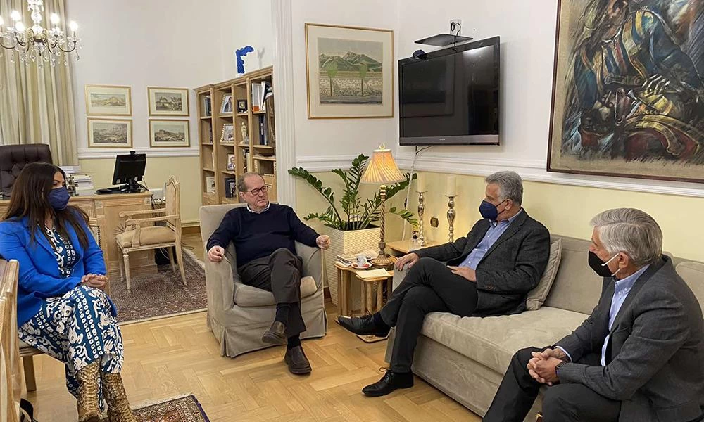 Επεκτείνεται η διάβρωση της ακτής στην Κόστα